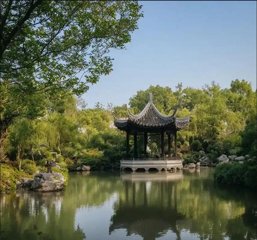 重庆渝北依凝餐饮有限公司